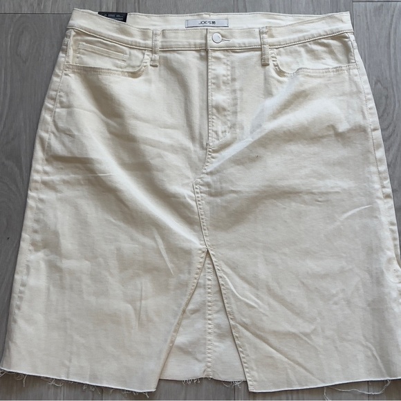 JOE'S Jeans The Joplin Skirt. NWT - Picture 3 of 6